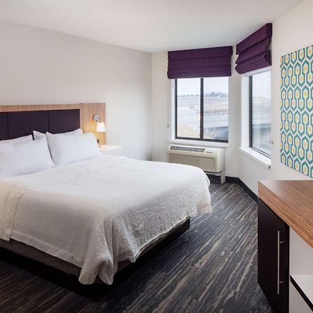 Hampton Inn & Suites Паркър Екстериор снимка