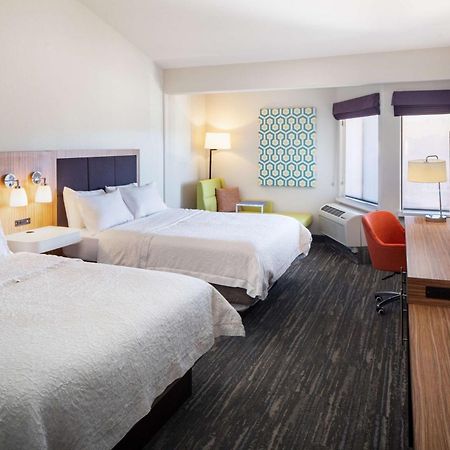 Hampton Inn & Suites Паркър Екстериор снимка