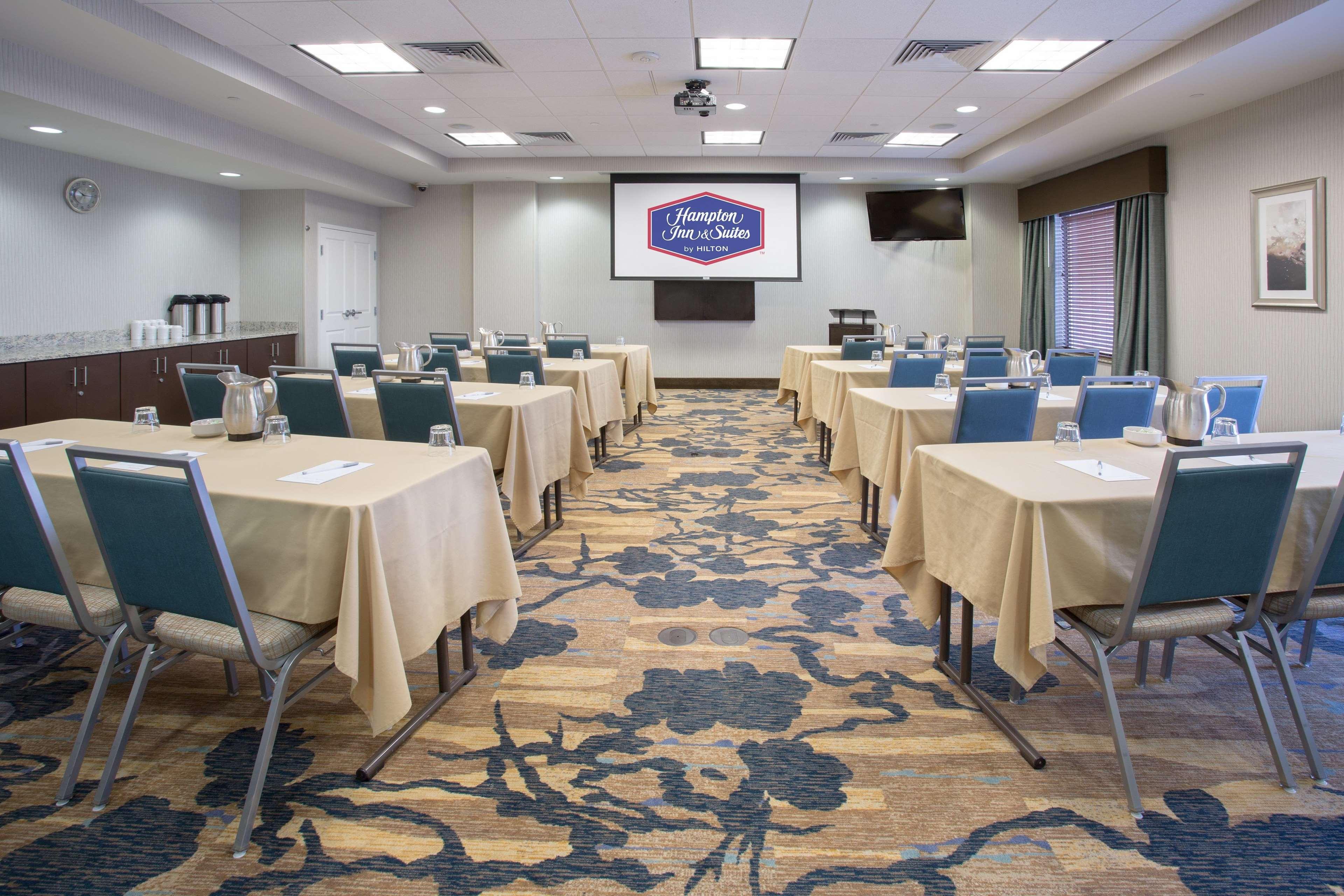 Hampton Inn & Suites Паркър Екстериор снимка
